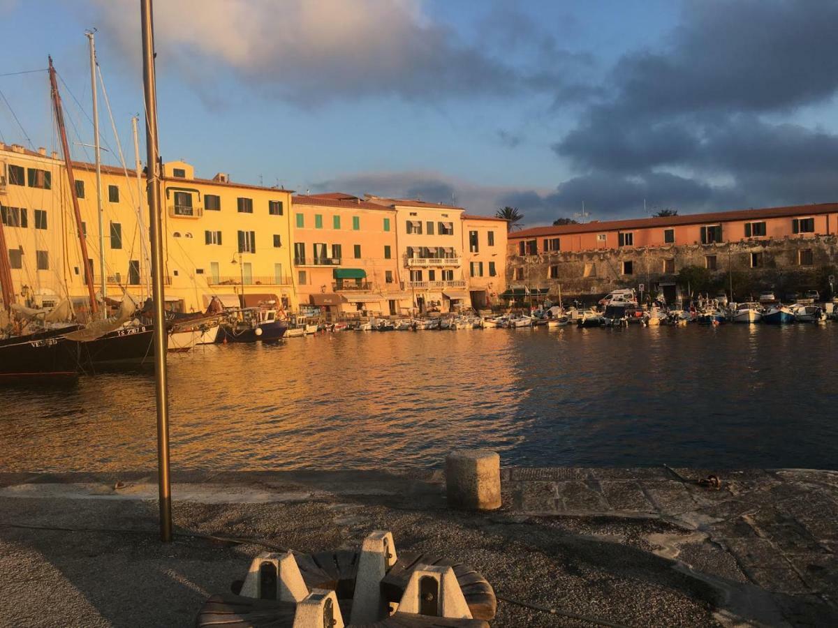 Le Stanze Sul Mare Hotel Portoferraio Exterior foto